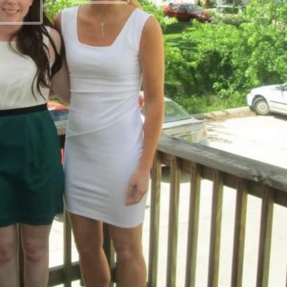 Express white square neck dress - Picture 3 of 7